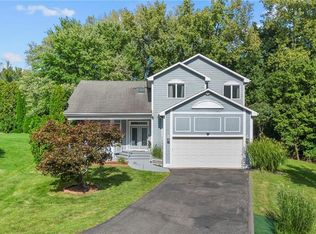 110 Cobey Rd, Rocky Hill, CT 06067