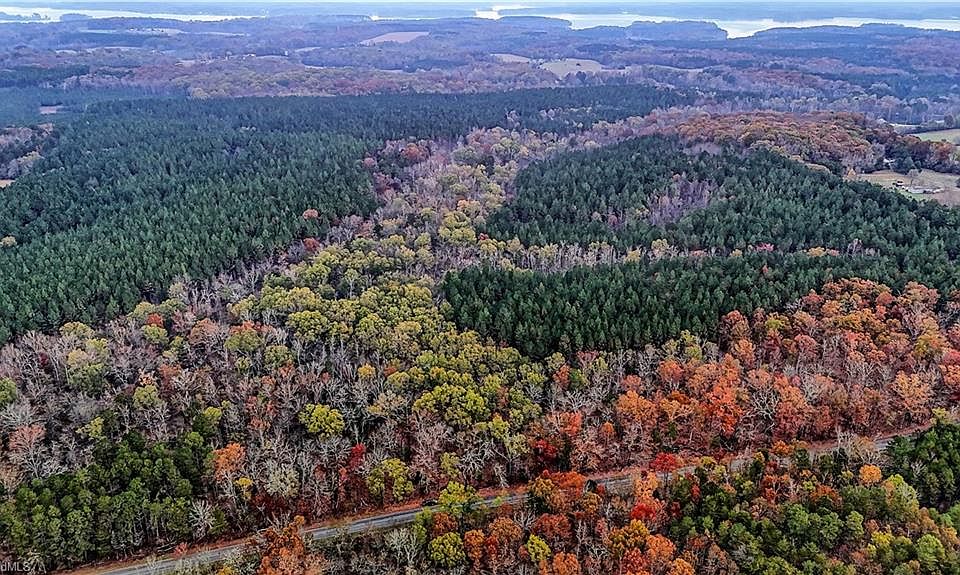 2nd image of 0 Panther Creek Rd