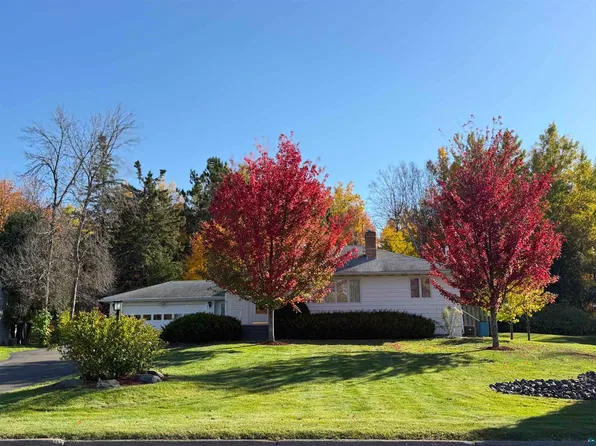 1126 Anderson Rd, Duluth, MN 55811