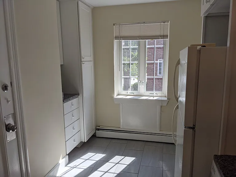 8 Mount Ida St #7 — Photo 19