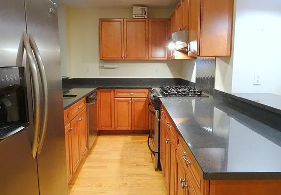 Rented by Keller Williams NYC | media 17