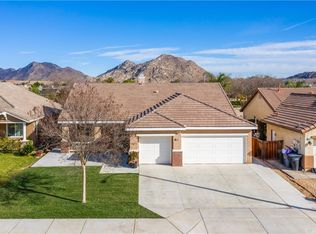 3443 Amberly Ln, Perris, CA 92571