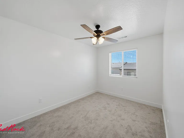 2341 E Siegel Ln — Photo 23