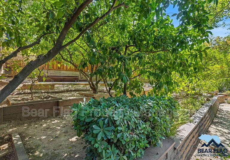 7919 Ridgemont Dr — Photo 63