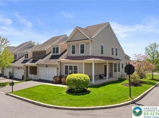 5543 Briar Ln, Whitehall, PA 18052