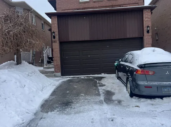 80 Atkins Cir, Brampton, ON L6X 4B4