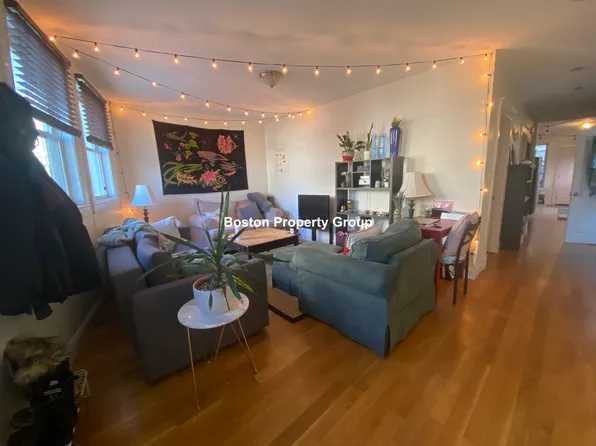 51 Calumet St, Boston, MA