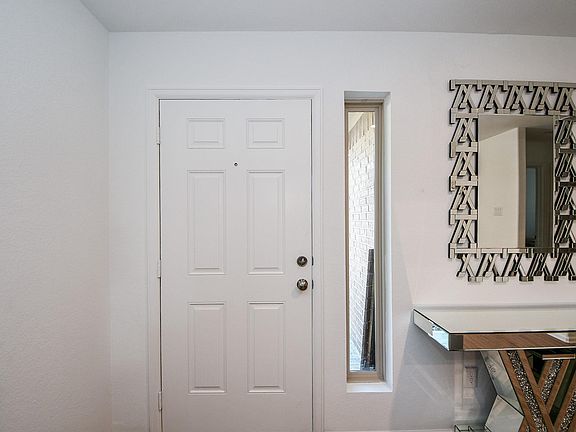 5th image of 9315 Sierra Point Way