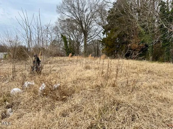 629 Vance St #4, Henderson, NC 27536