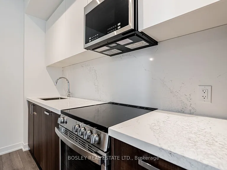 1787 Saint Clair Ave W #212 — Photo 8
