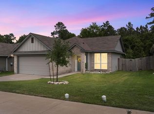 139 New Dawn Trl, Huntsville, TX 77320