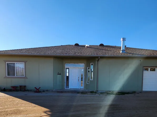 19310 S John Wayne Rd, Yucca, AZ 86438