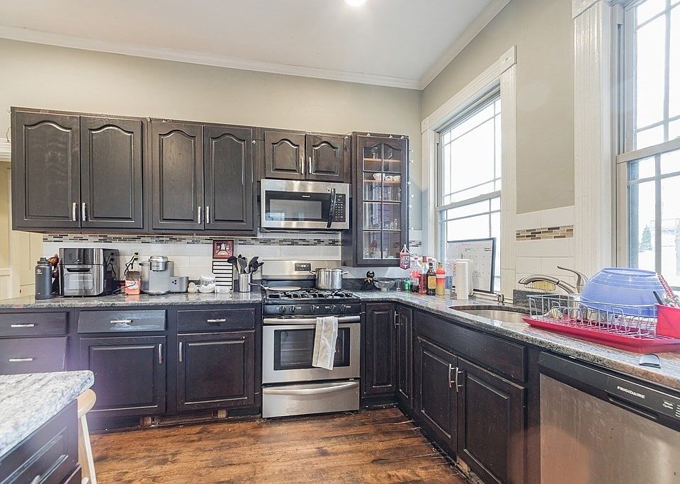 48 Wannalancit St, Lowell, MA 01854 Zillow