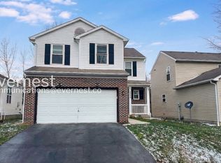 2566 Edencreek Ln, Columbus, OH