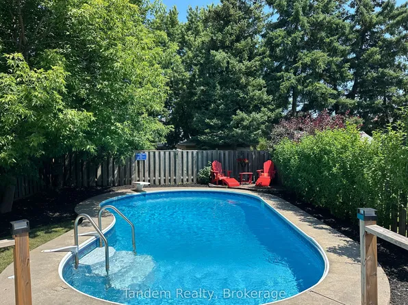 769 Coulson Ave W, Milton, ON L9T 4K2