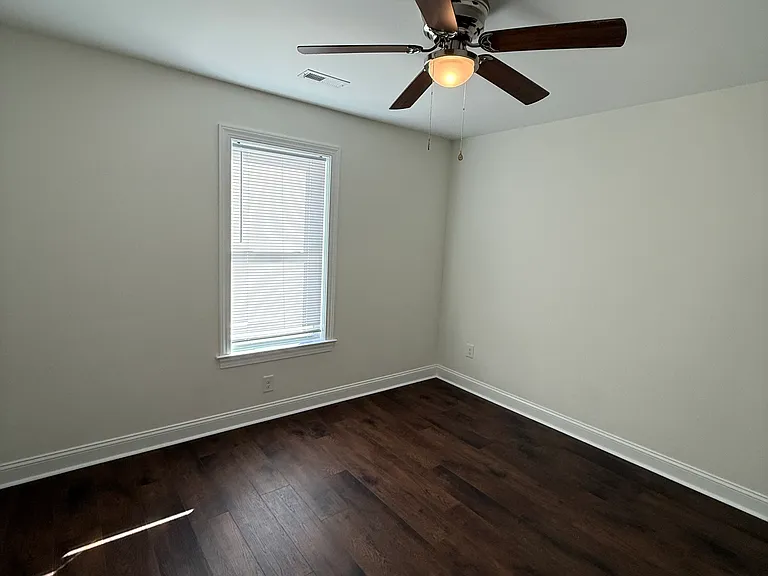 2308 Baxter Ln — Photo 9