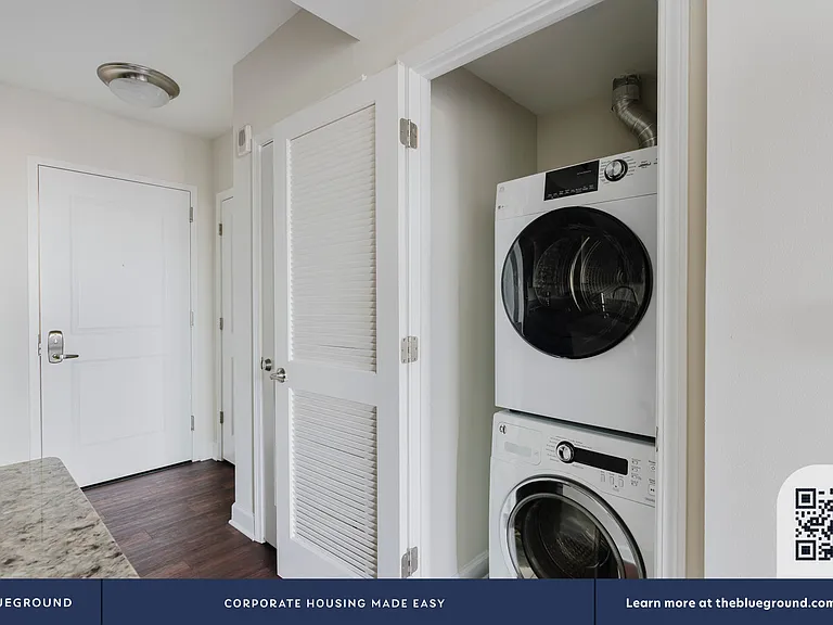 Washer/Dryer in Apartment