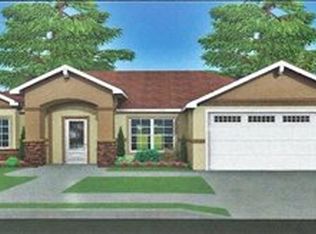 1027 Heather Dr, Roswell, NM 88203