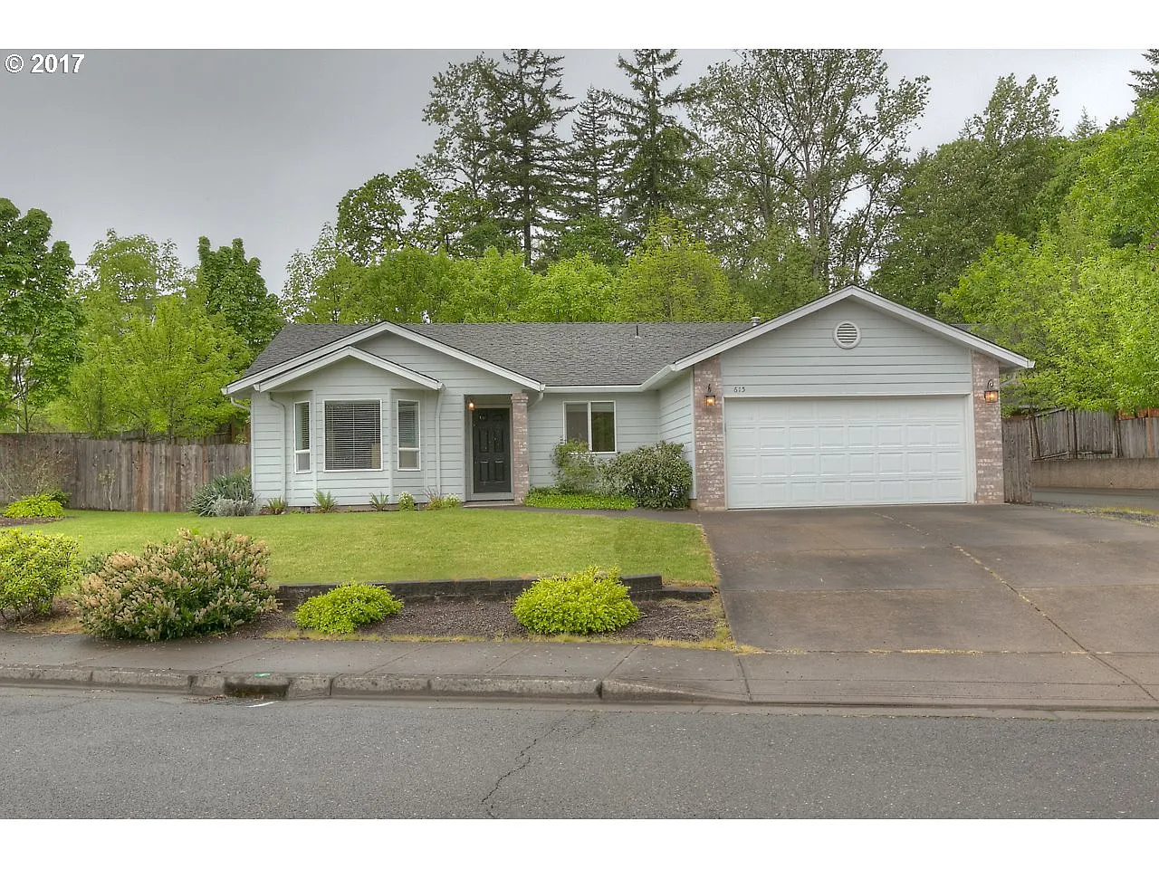 615 Mule Deer St NW photo 1