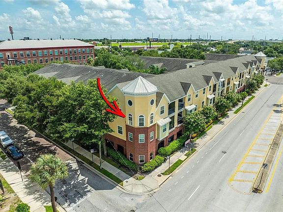 2nd image of 2010 E PALM AVENUE #14316