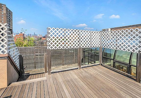 4th image of 50 Avenue A APT 6C