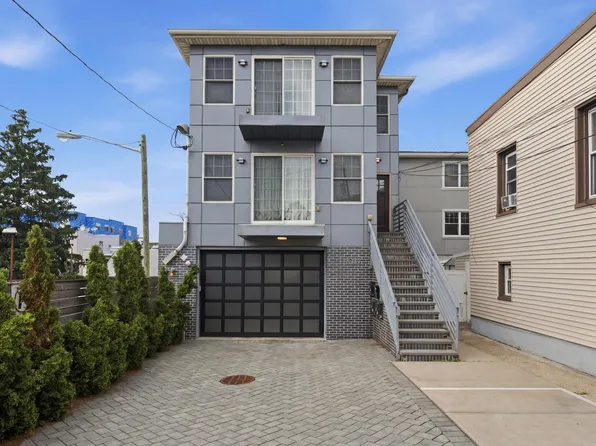 1206 5th St, North Bergen, NJ 07047