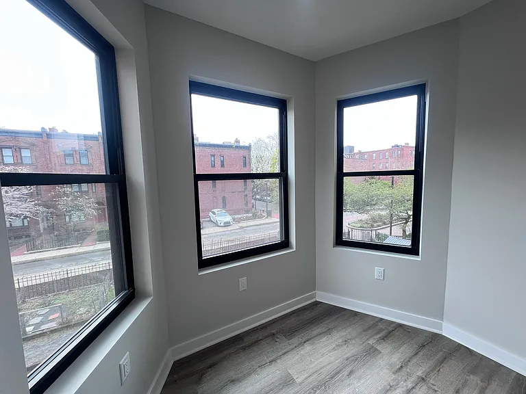 6-12 Blackwood Street — Photo 70