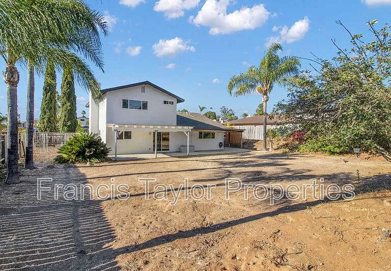 2053 Habero Dr — Photo 34