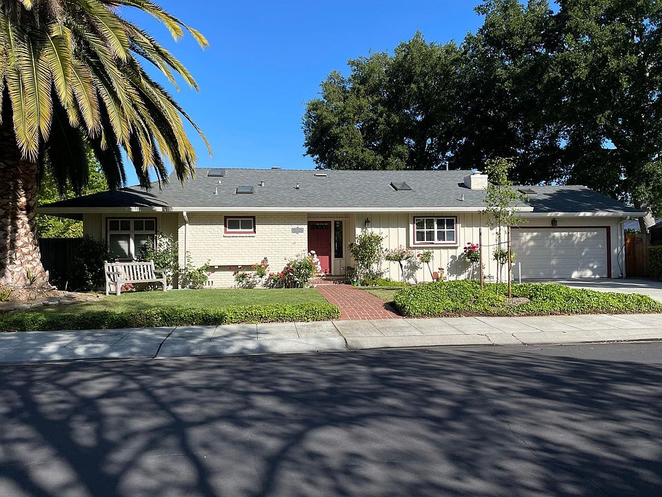 1st image of 811 Seale Ave