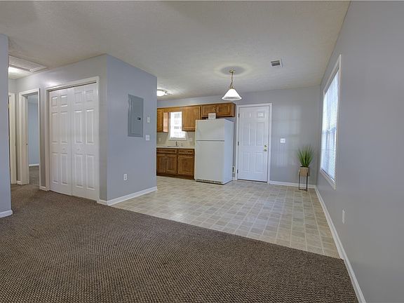 4th image of 2703A 11th Pl