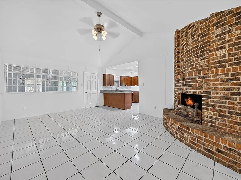 11239 Carvel Ln — Photo 11