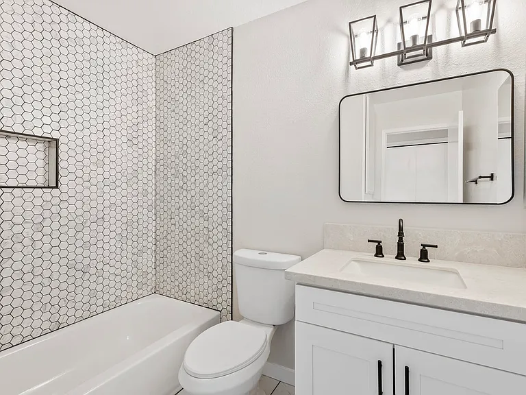 2524 Ocean Cove Dr — Photo 14