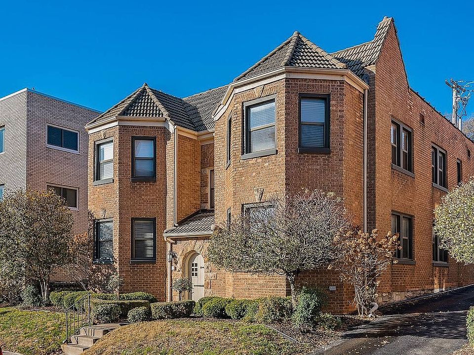 1st image of 4510 Broadway APT 2S