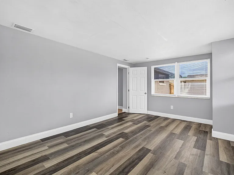 6012 Redwood Dr — Photo 12