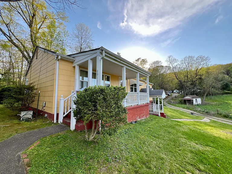 Short Rock Rd — Photo 14