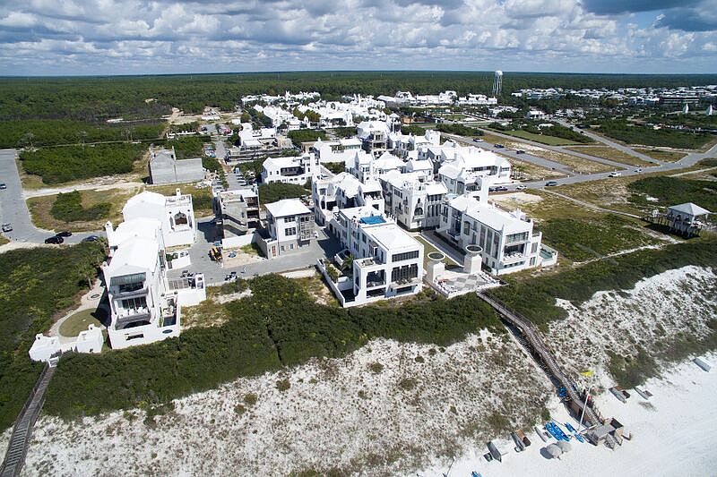 1st image of 19 Sea Venture Alley