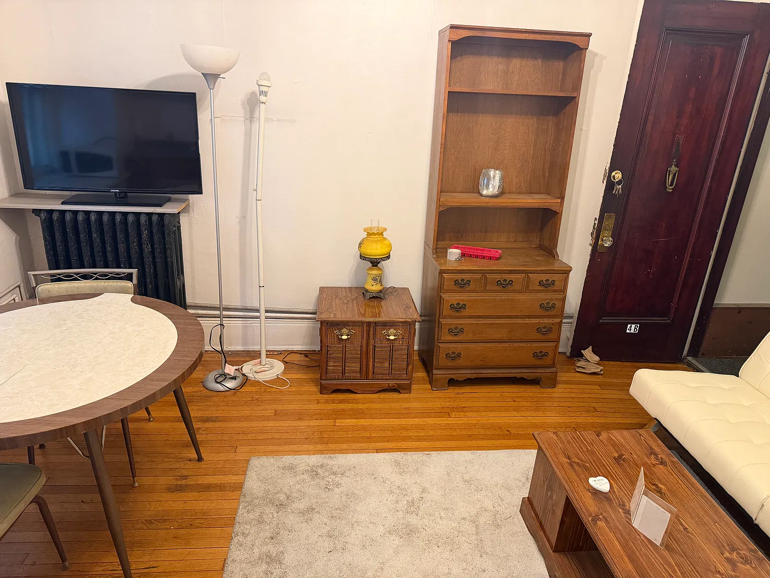 Studio, $800 — Photo 3