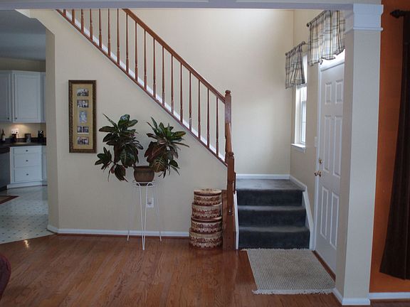 foyer / entranceway