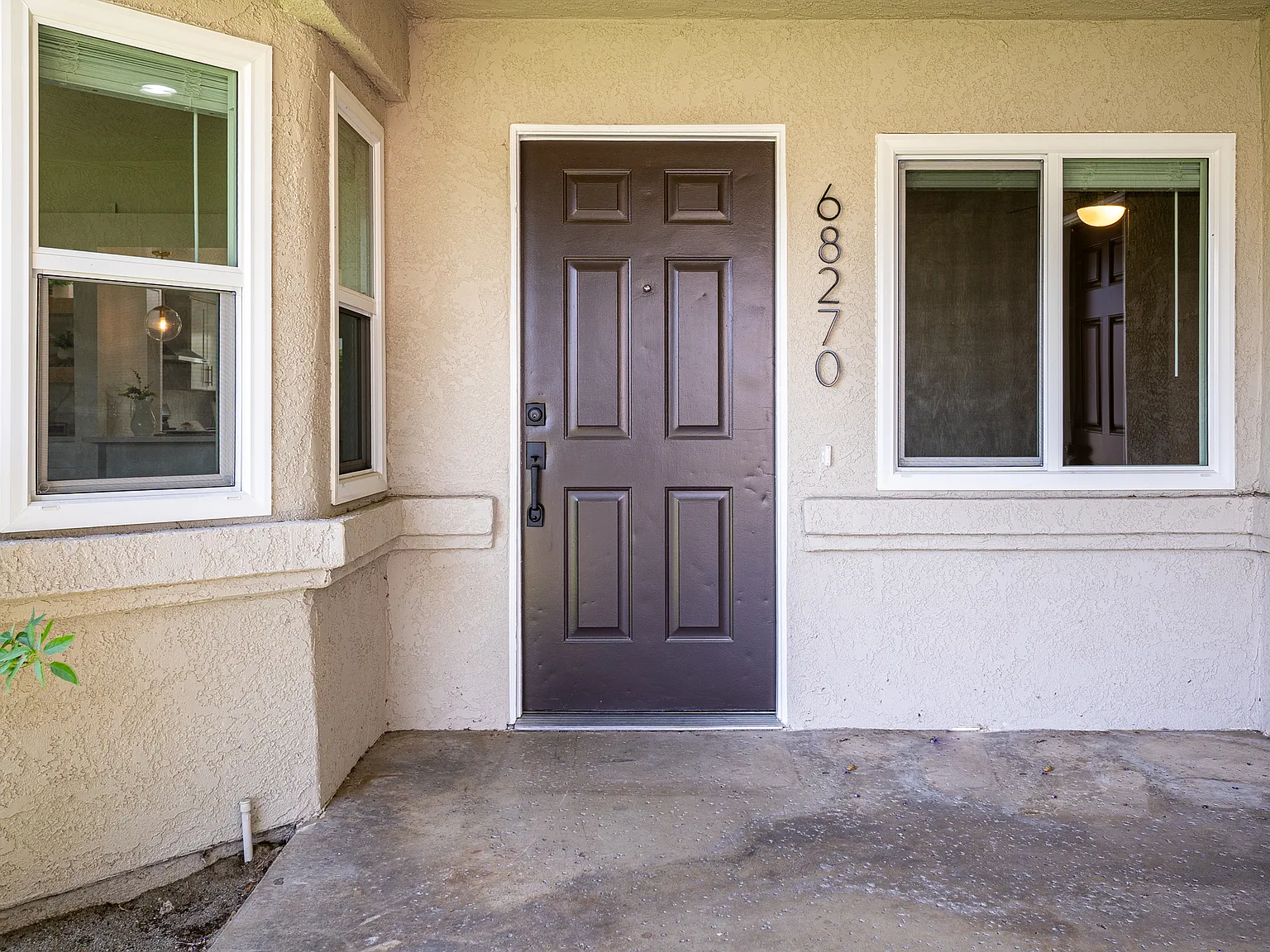 3 bed, 1324 sqft, $3,200 — Photo 3