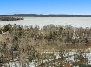 6265 Platte Rd, Beulah, MI 49617