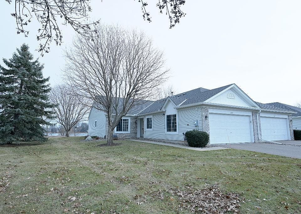 1st image of 635 Markgrafs Lake Dr