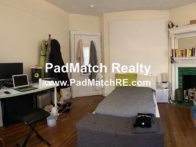 18 Mount Hood Rd #1 — Photo 9