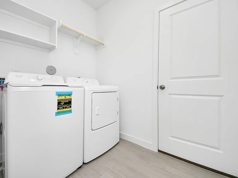 1062 Blue Stone Dr — Photo 13