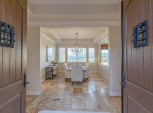 7379 Nicklaus Rd, Moorpark, CA 93021