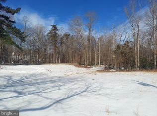 684 Mountain View Rd, Fredericksburg, VA 22406