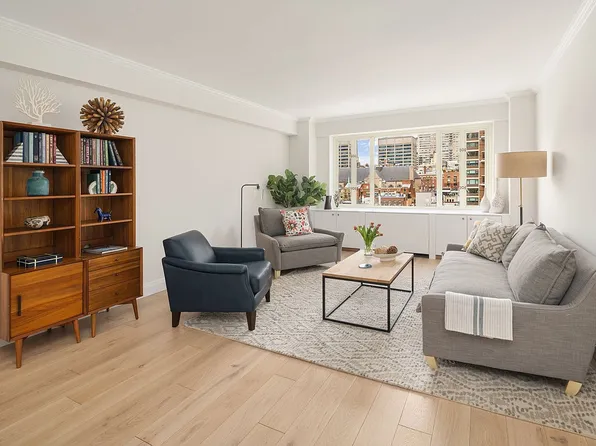 166 E 63rd St APT 5E, New York, NY 10065