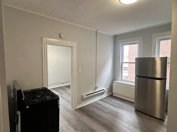 193 Parker Ave #6, Passaic, NJ 07055