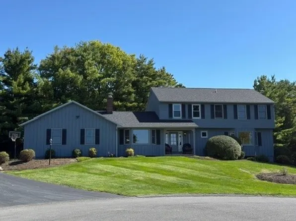8206 Duvall Cir, Manlius, NY 13104