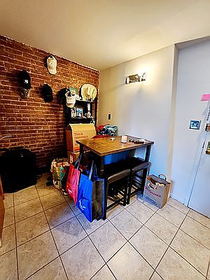 5th image of 50 W 75th St APT 5A
