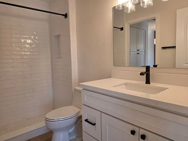 19801 Meadow Ridge Dr #57 — Photo 33